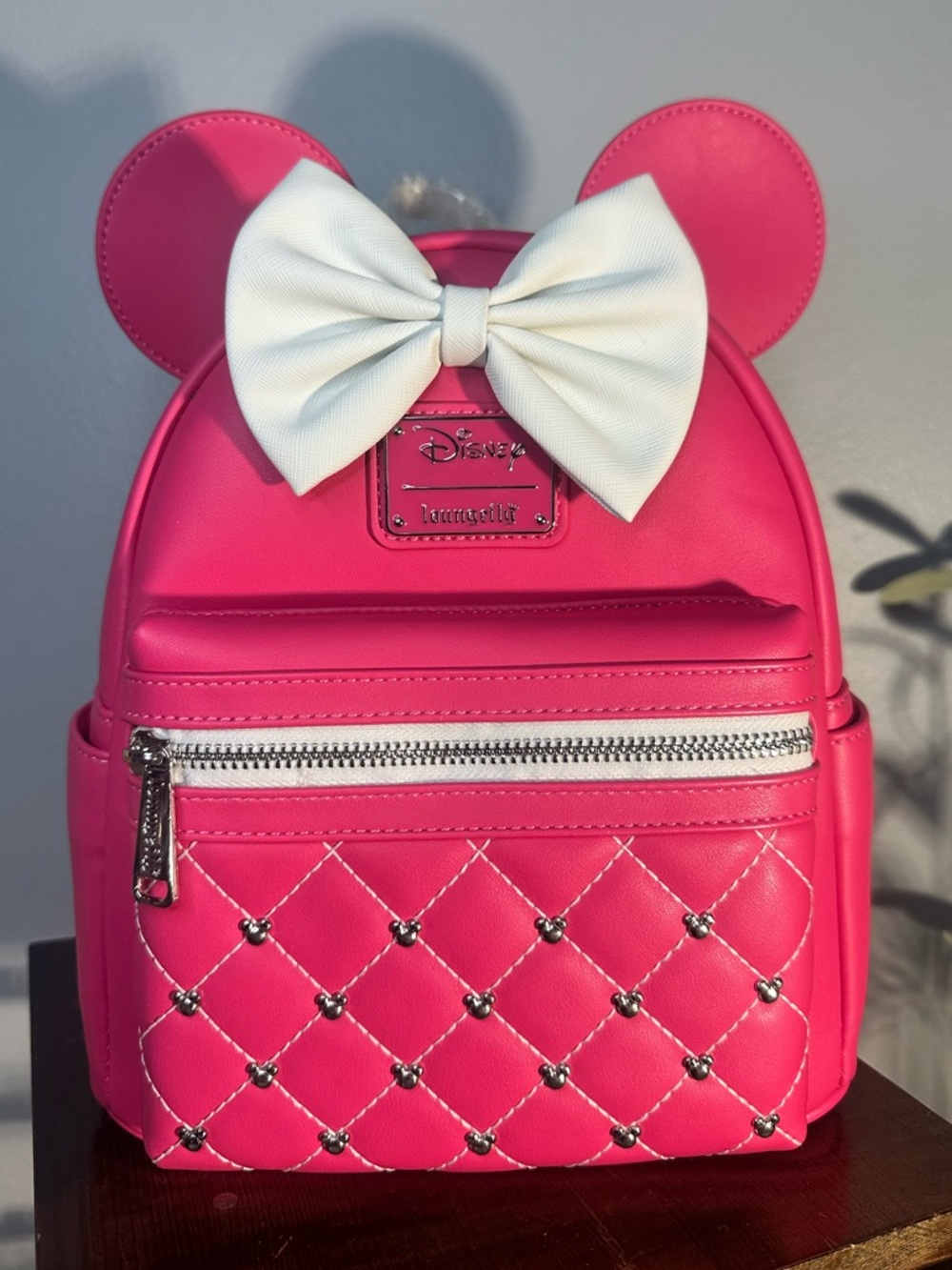 Disney Pink Minnie Mouse Loungefly Mini Backpack Glow in the Dark NWT